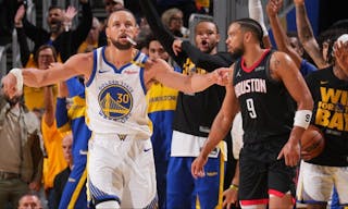 官方：桑德兰签下22岁门将罗埃夫斯，为其夏窗第8笔引援